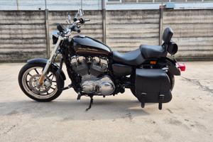 Harley-Davidson Sportster 883