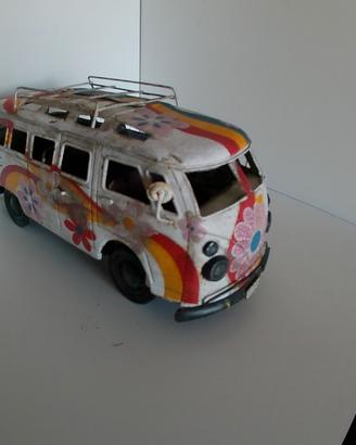 VOLKSWAGEN T1 1956 in metallo