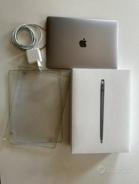 MacBook Air 13" 2020 Intel Core i5 - 8GB RAM - 256