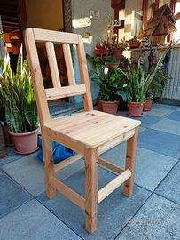 sedia in legno massello
