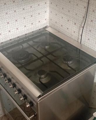 Cucina Smeg forno a gas e piano cottura