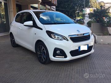 Peugeot 108 VTi 72 S&S 5 porte Allure