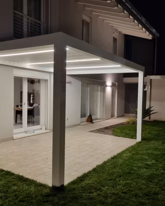 Pergola bioclimatica addossata saxun mt.3x2