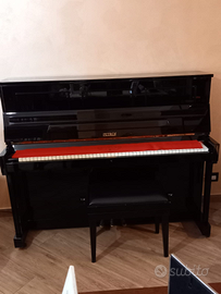 Pianoforte PETROF