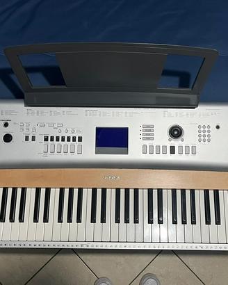 Pianoforte digitale Yamaha dgx - 630