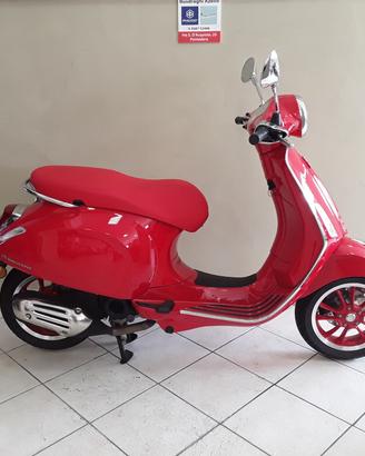 Vespa Primavera 50 RED