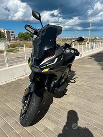 Honda X-adv 750