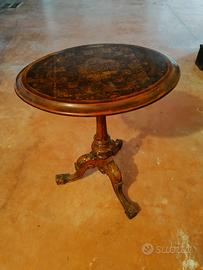 Tavolino antico 