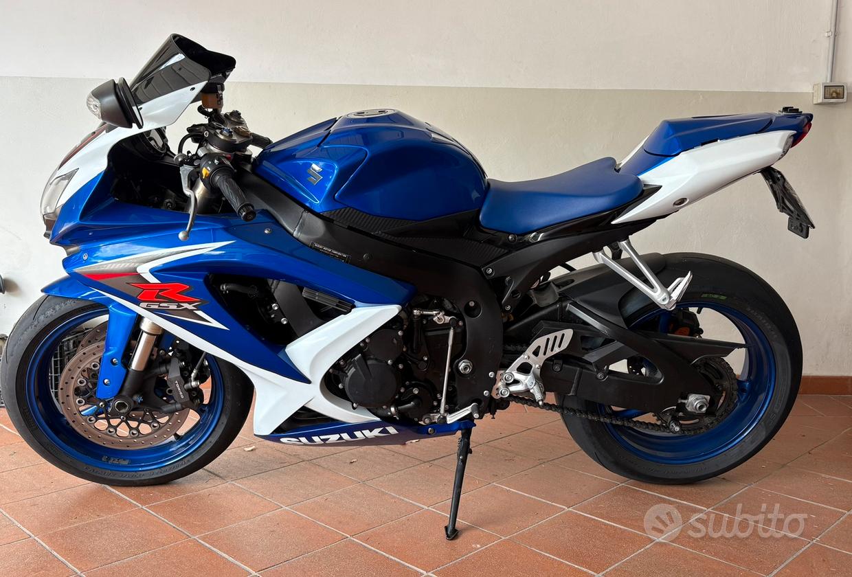 Patente A2 Suzuki Gsx F 600 Usata Suzuki Gsxs Suzuki Gsx