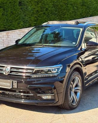 VOLKSWAGEN Tiguan 2.0 TDI 4MOTION R-LINE BMT