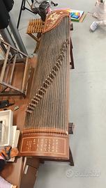 guzheng o arpa cinese