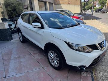 NISSAN Qashqai 1.5 dCi Acenta