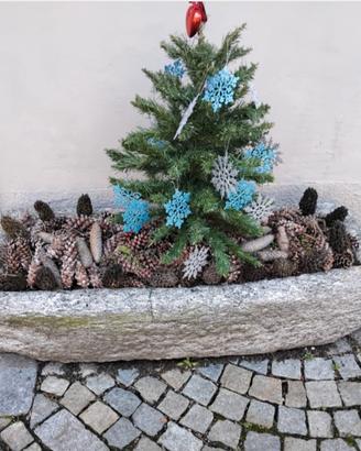 Fioriera  vasca in sasso