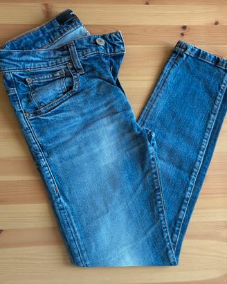 Jeans Takeshy Kurosawa ragazzo