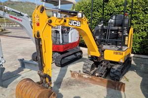 Jcb 18 z1