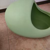 Lettino ovoidale verde 