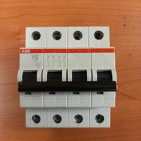 Interruttore Magnetotermico ABB 4P, 16A, Curva C,