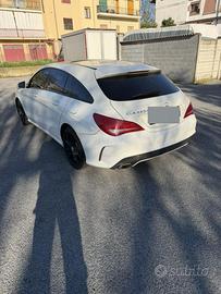 Mercedes benz CLA