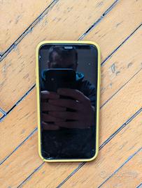 iPhone XR Yellow 128 GB (A2105)