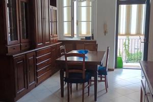 Stanza singola,appartamento arredato SOLO studenti