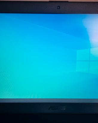 Pc Asus p2520la