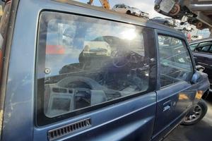 SUZUKI VITARA 1990 - VETRO FISSO POSTERIORE DESTRO