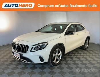 MERCEDES-BENZ GLA 200 WF85867