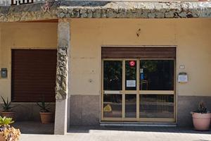 Locale commerciale o Ufficio o deposto Magazino