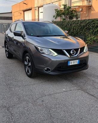 Nissan Qashqai 1.2 DIG-T Tekna