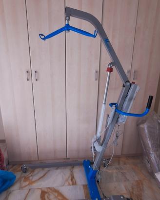 Sollevatore per anziani e disabili (parangolo) nuo