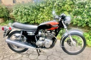 Triumph Trident T 160