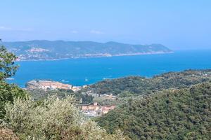Casa indipendente vista mare