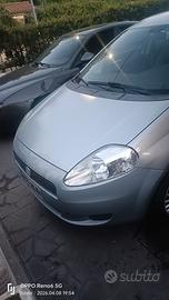 fiat grande punto 1.4 8 V adatta neopatentati