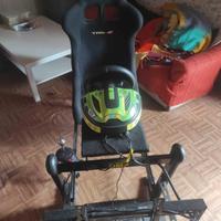 Postazione guida Trustmaster 
