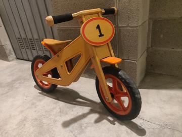Balnce Bike - Bici in legno senza pedali per bimbi