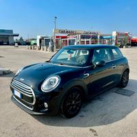 MINI One D Hype - 06/2017 - KM46295