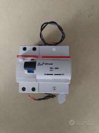 interruttore differenziale con dispositivo a riarm