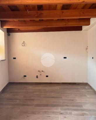 CASA SEMINDIPENDENTE A ARVIER