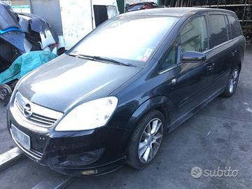 Ricambi Opel Zafira 1.9 CDTI 2009