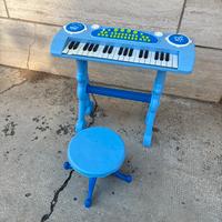 pianoforte giocattolo