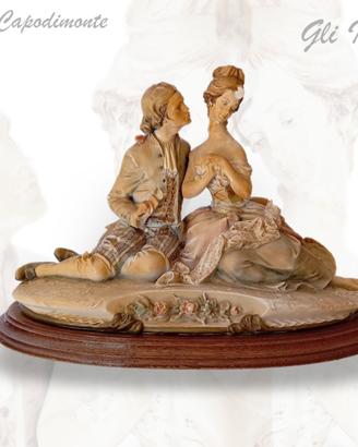 Scultura statuetta porcellana Capodimonte B. Merli