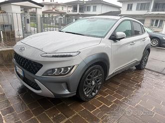 Hyundai Kona 2021 Full Hybrid - Cambio Automatico