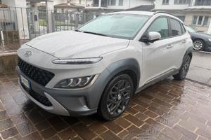 Hyundai Kona 2021 Full Hybrid - Cambio Automatico
