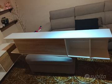 Parete attrezzata usata