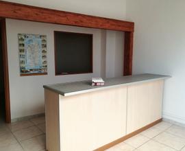 Locale Commerciale soppalcato