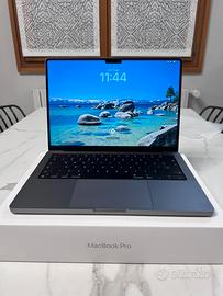 MacBook Pro 14” M2 Pro 32GB RAM/1TB SSD