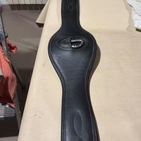 Sottopancia nero in cuoio