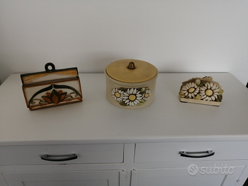 Soprammobili in ceramica marca Egan