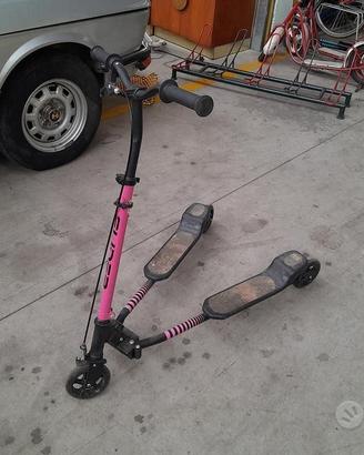 Monopattino Swing A 3 Ruote