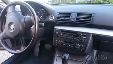 BMW Serie 1 (E87) - 2004